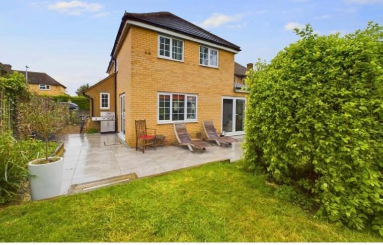 Relaxed And Peaceful St Ives (Cambridgeshire) Exterior foto